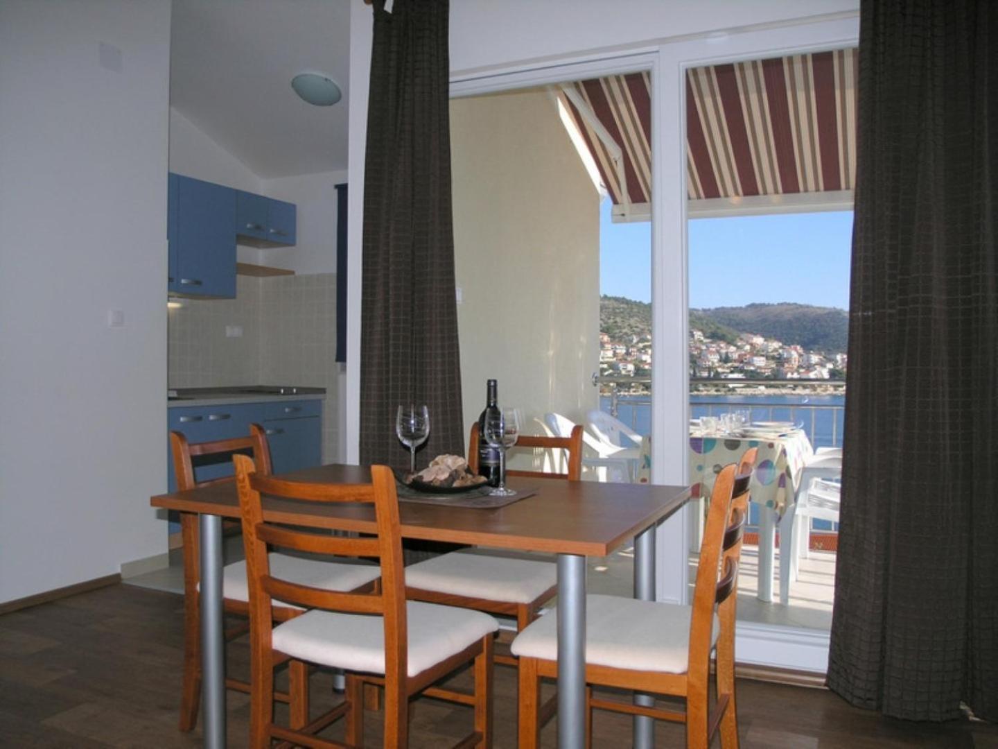 Apartments Aurelius - Relaxing With Gorgeous View Trogir Luaran gambar